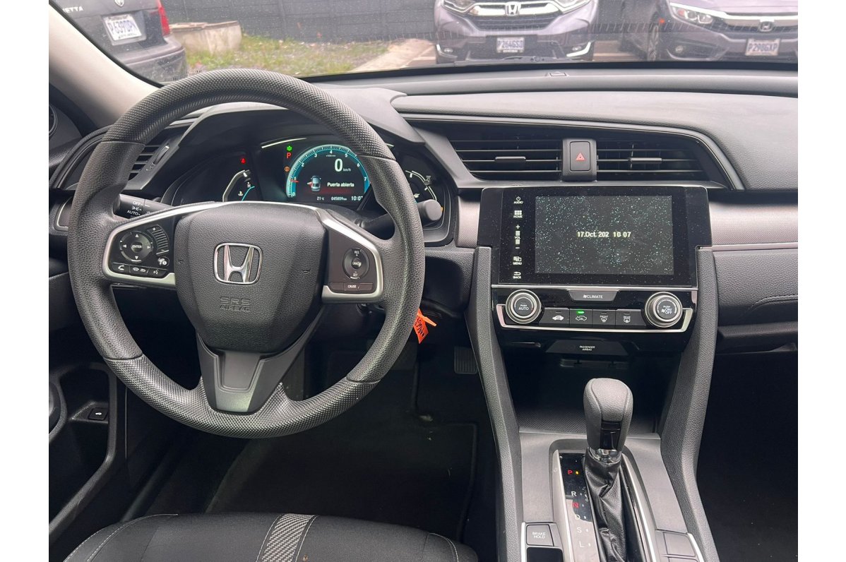 Honda CIVIC LX 2016
