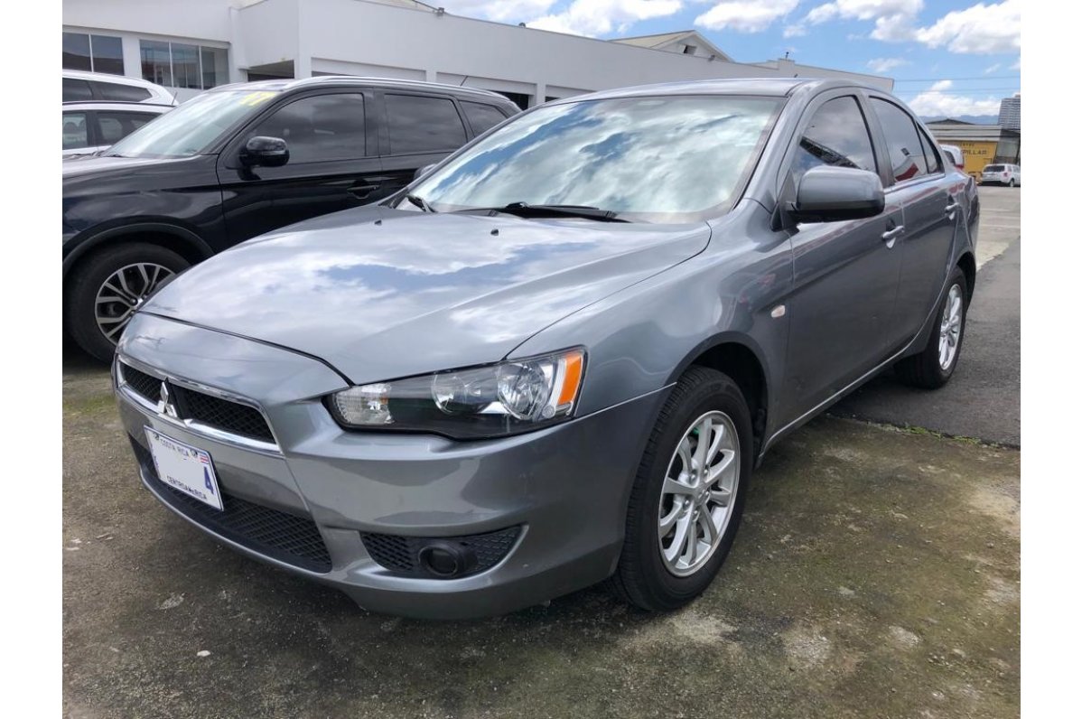 Mitsubishi LANCER - COD. 557 2015