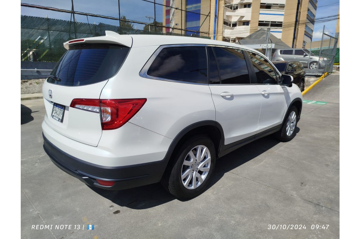 Honda PILOT LX 2022