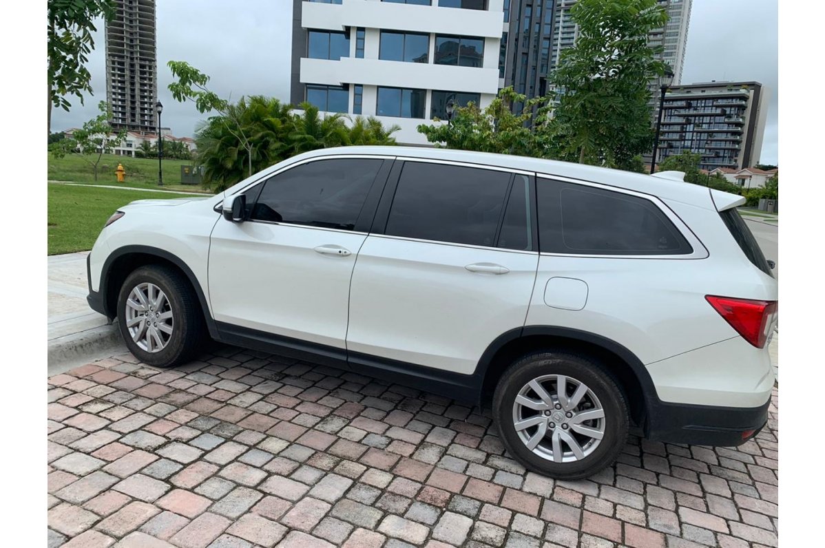 Honda Pilot LX 2019