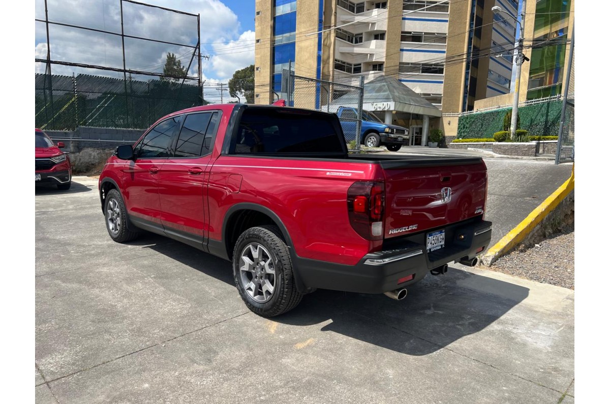 Honda RIDGELINE EXTL 2021