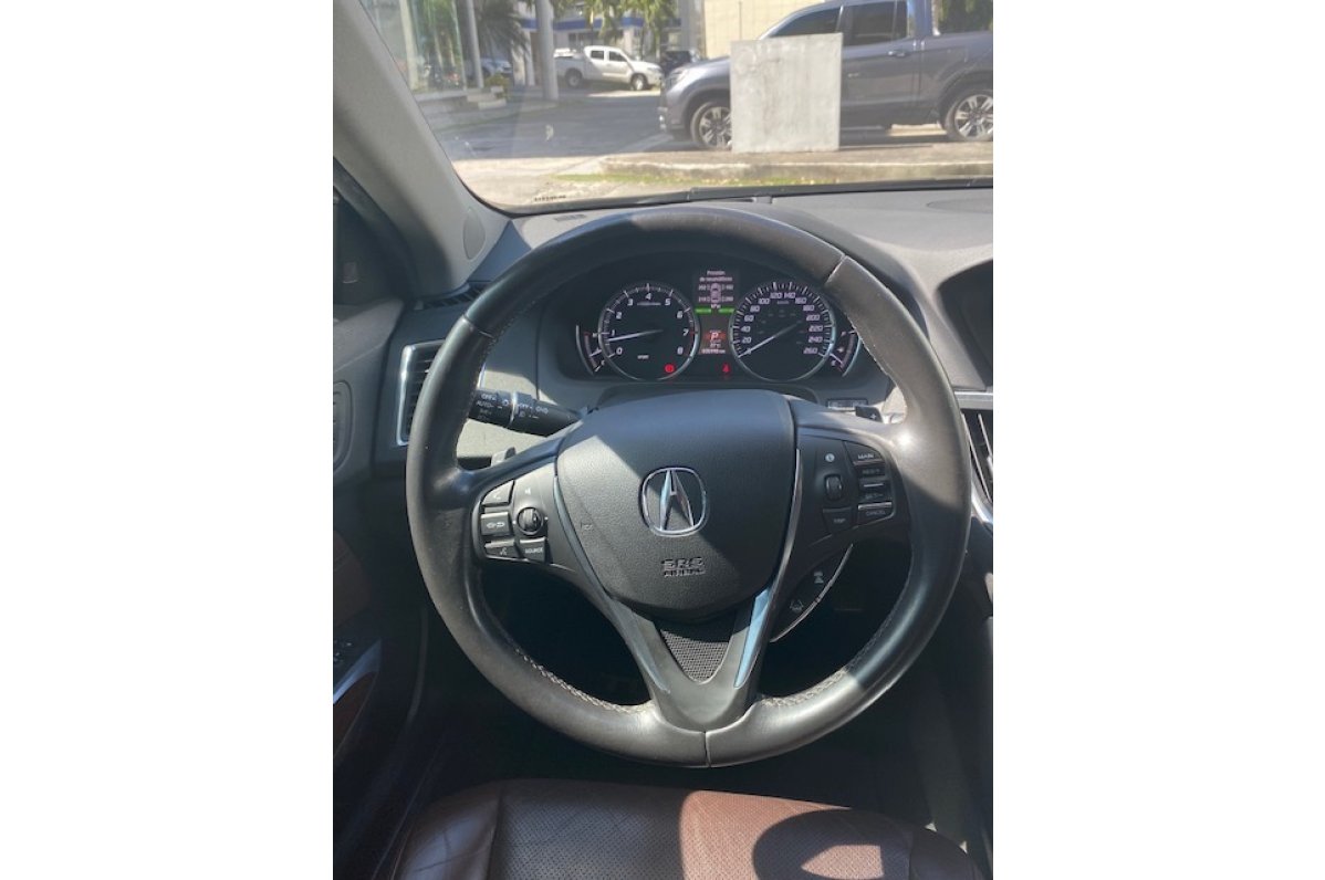 Acura TLX V6 2016