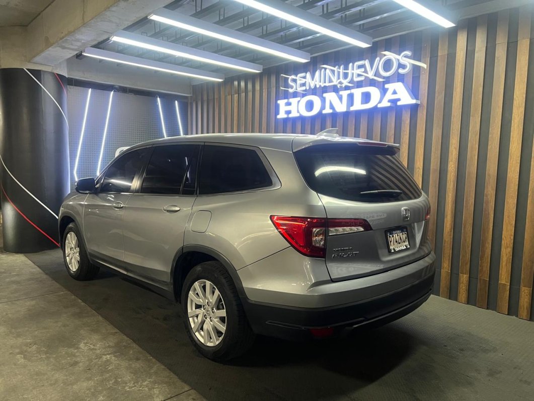 Honda PILOT LX 2019